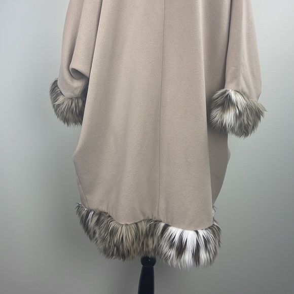 Adrienne Landau Stylish Long Coat Ladies Size M- - Picture 8 of 13